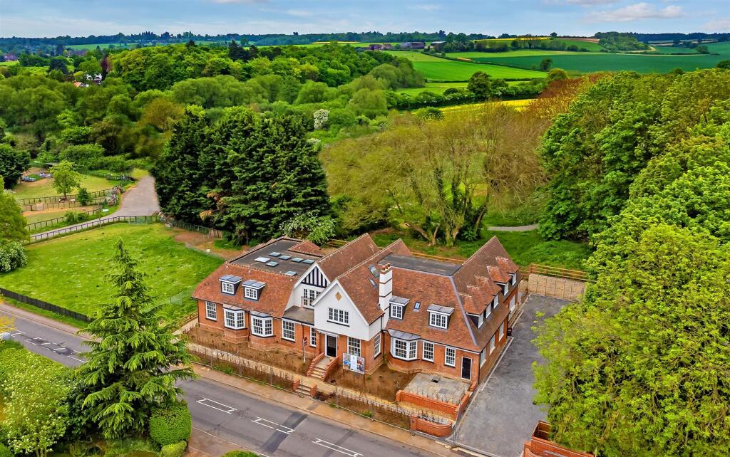 Beecholme front shot.jpg