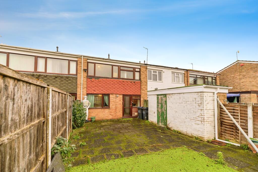 Farnborough Road, Birmingham, B35