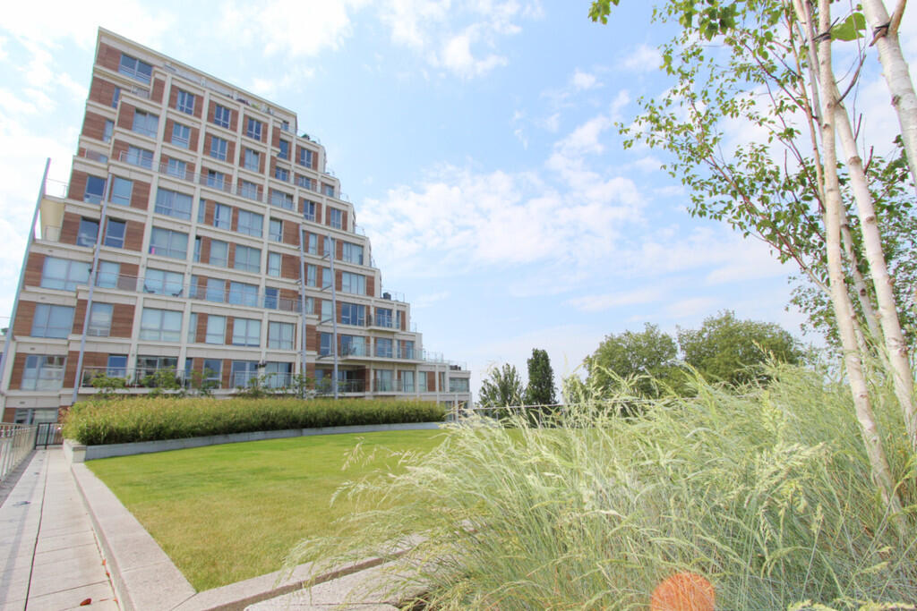 Residents Roof Ga...