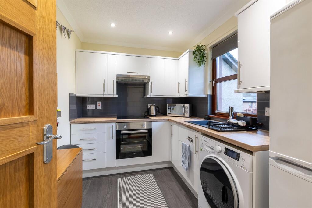 Earnbank, Bridge of Earn, Perth, Perth and Kinross, PH2