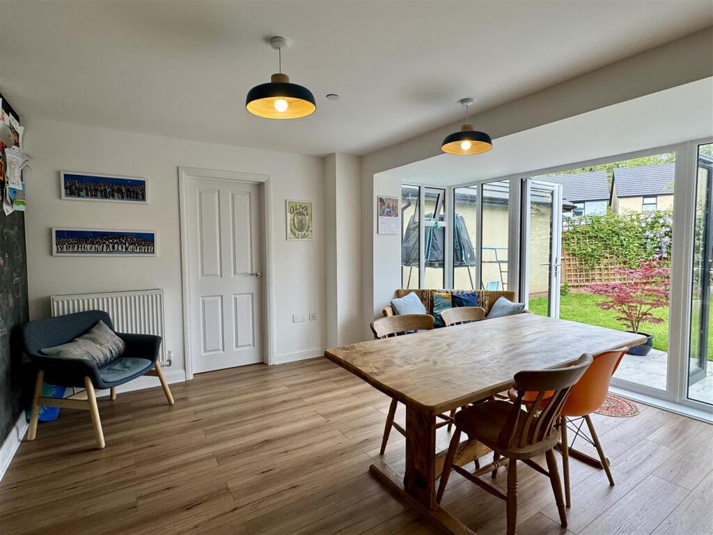 Open Plan Kitchen Dining Room