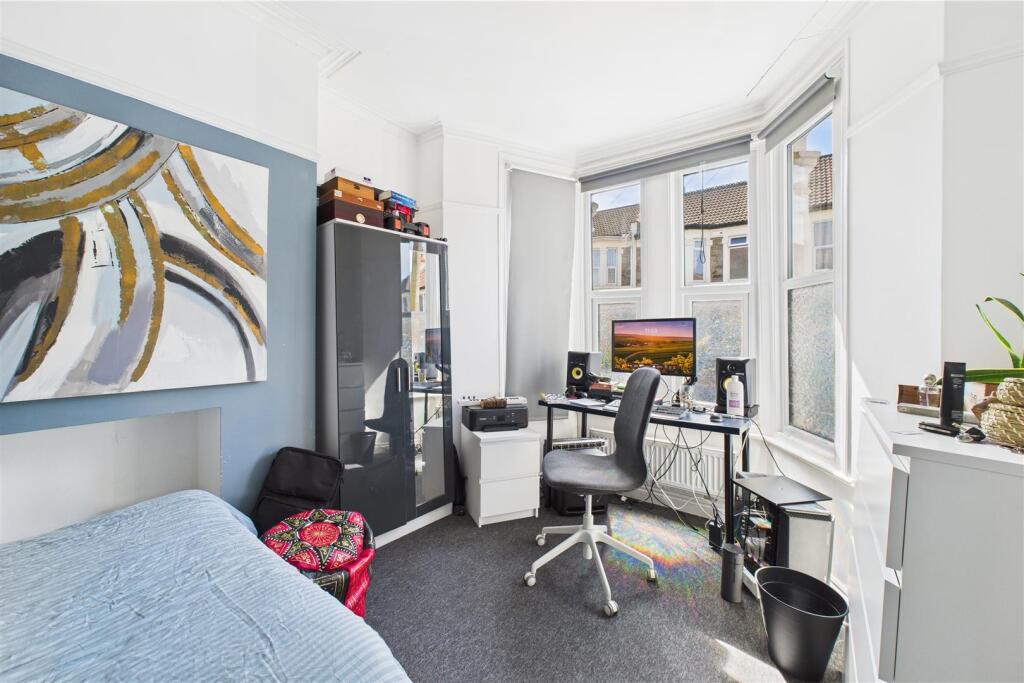 30 Westminster Road, Whitehall, Bristol BS5 9A | F