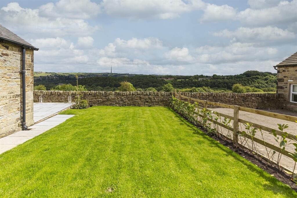 Farnley House - Farnley Tyas (4).jpg