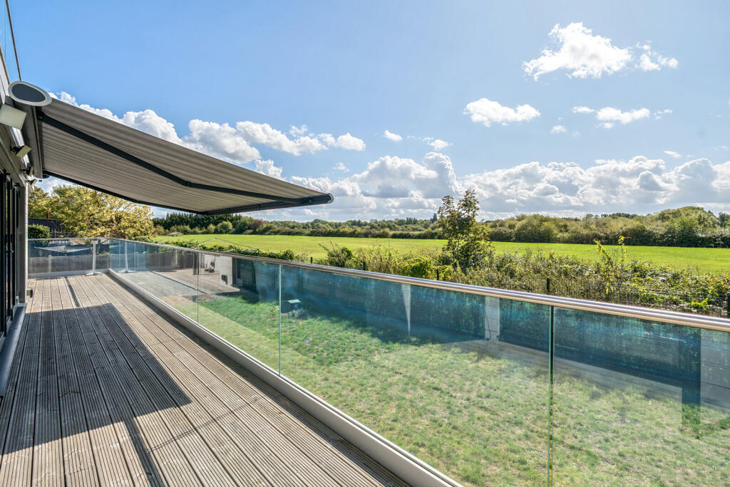 1347579-8-68bebed...