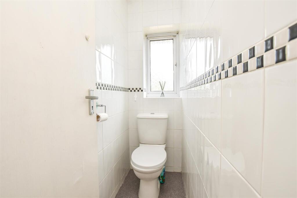 WC.jpg