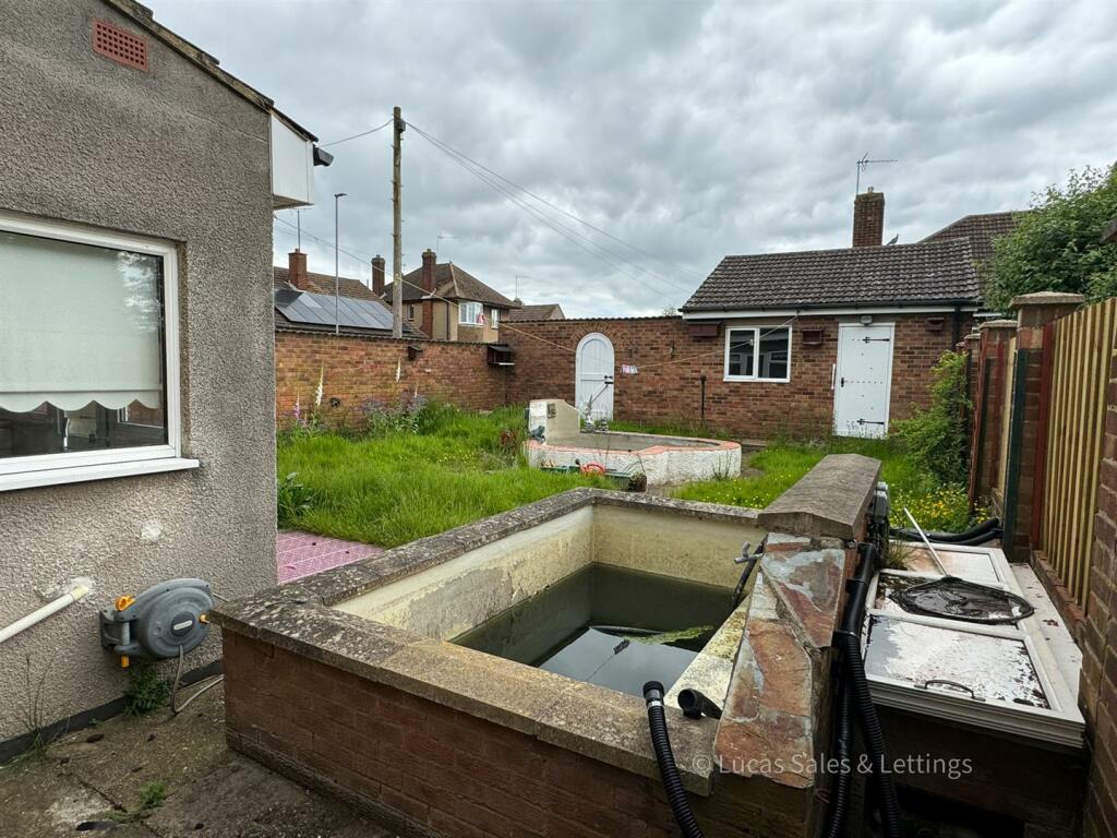 297 Bath Rd Kettering-26.jpg