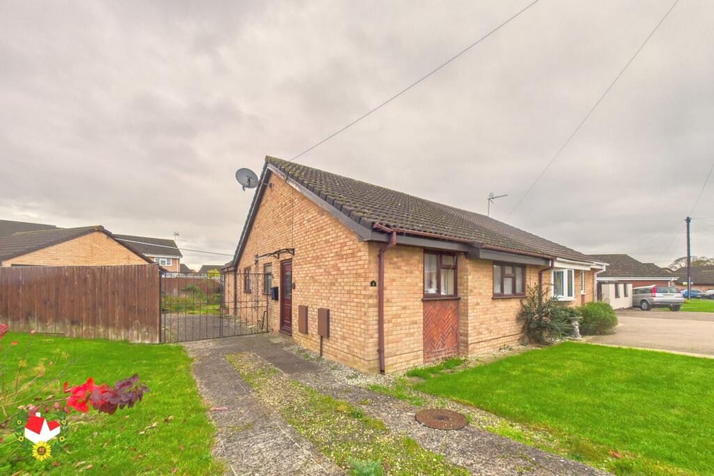 Loriners Close, Quedgeley, GL2