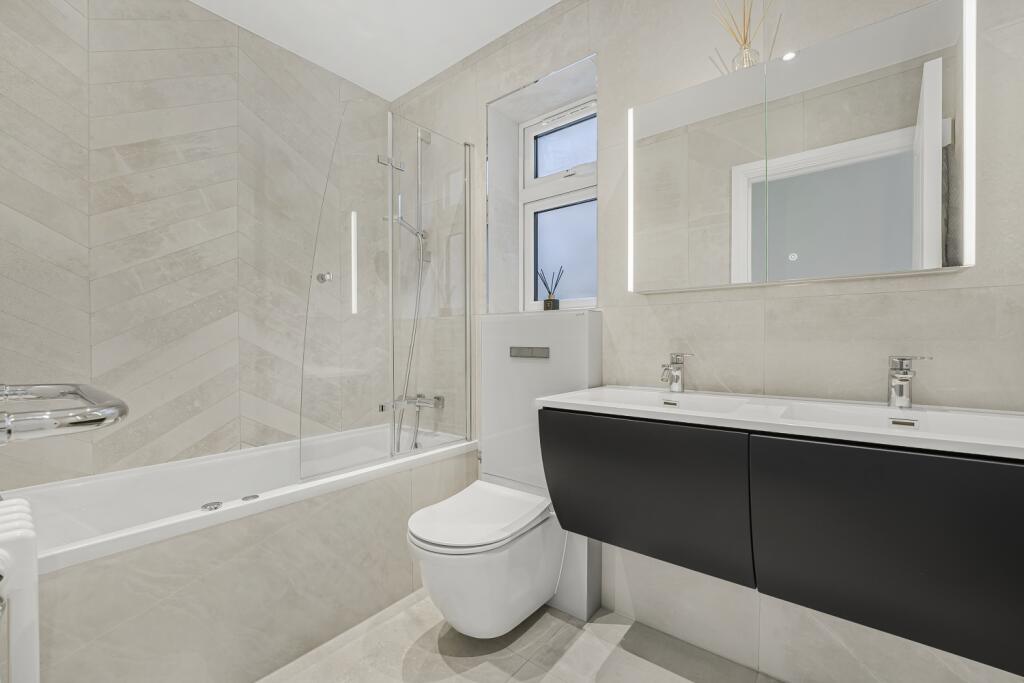 Nicoleta Aliman EweMove Bexleyheath Viewfield Road