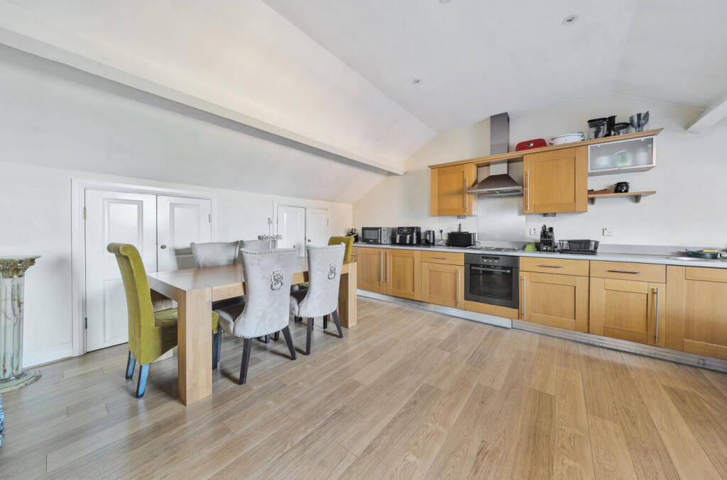 1253713-4-68278cc...