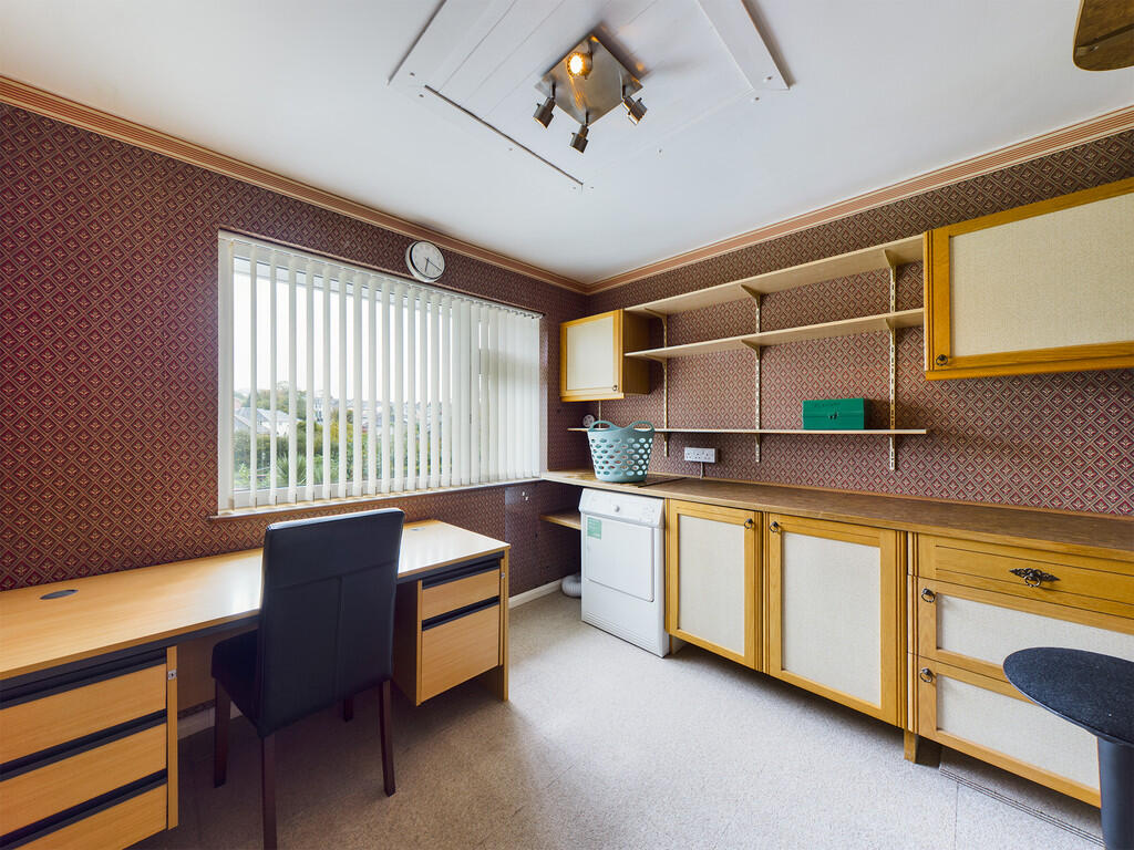 CAM00195P1-PR0299...