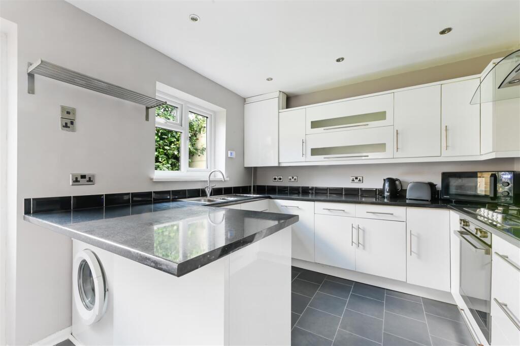 UPLAND WAY,  (4).jpg