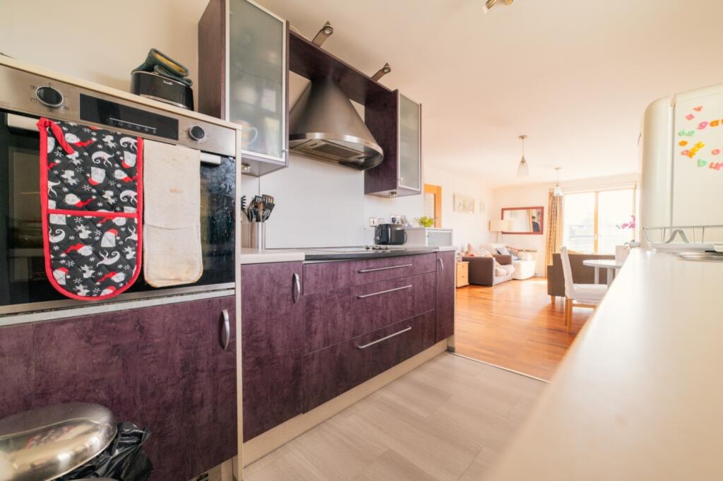 Lrg_Award-winning Media team on EVERY Listing_7