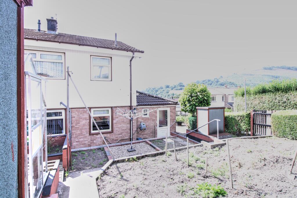 IMG_5024_5_6Interior3