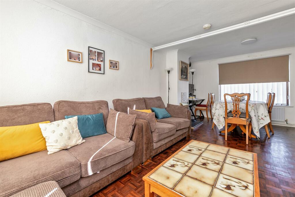 29GarrardWay-12.jpg