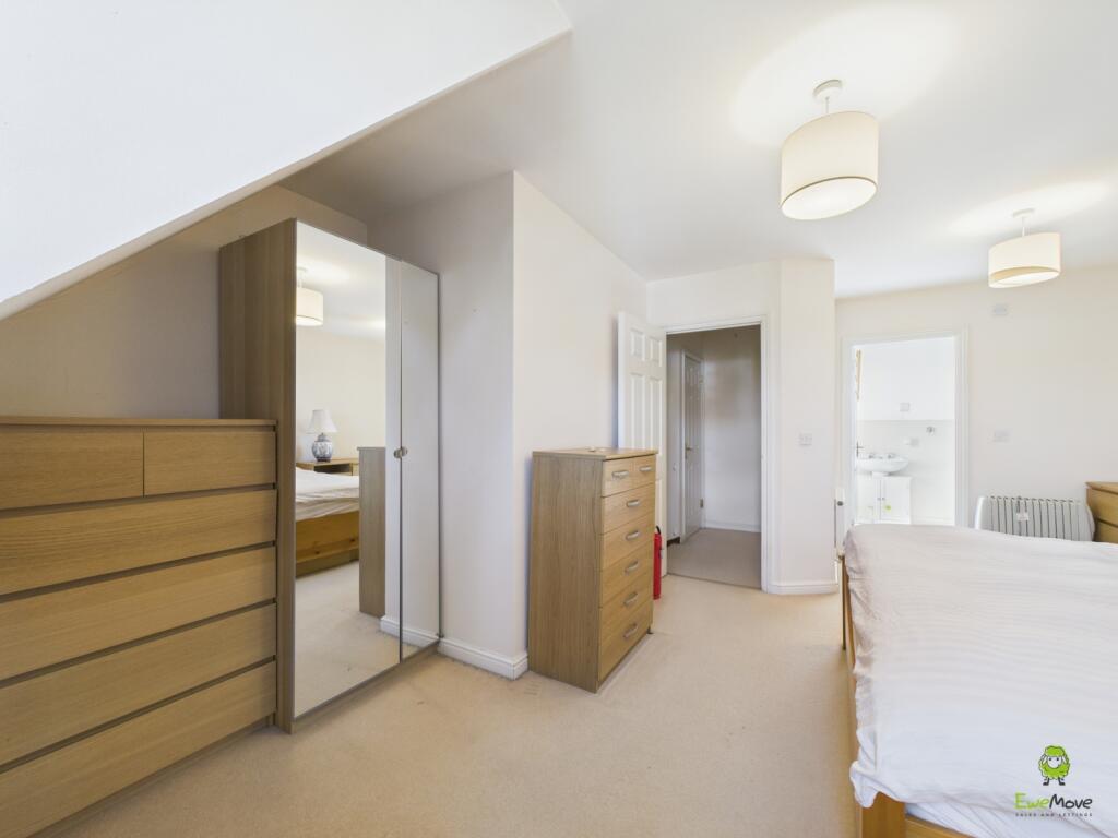 Presented by Alfie Spike of Ewemove Bexleyheath an