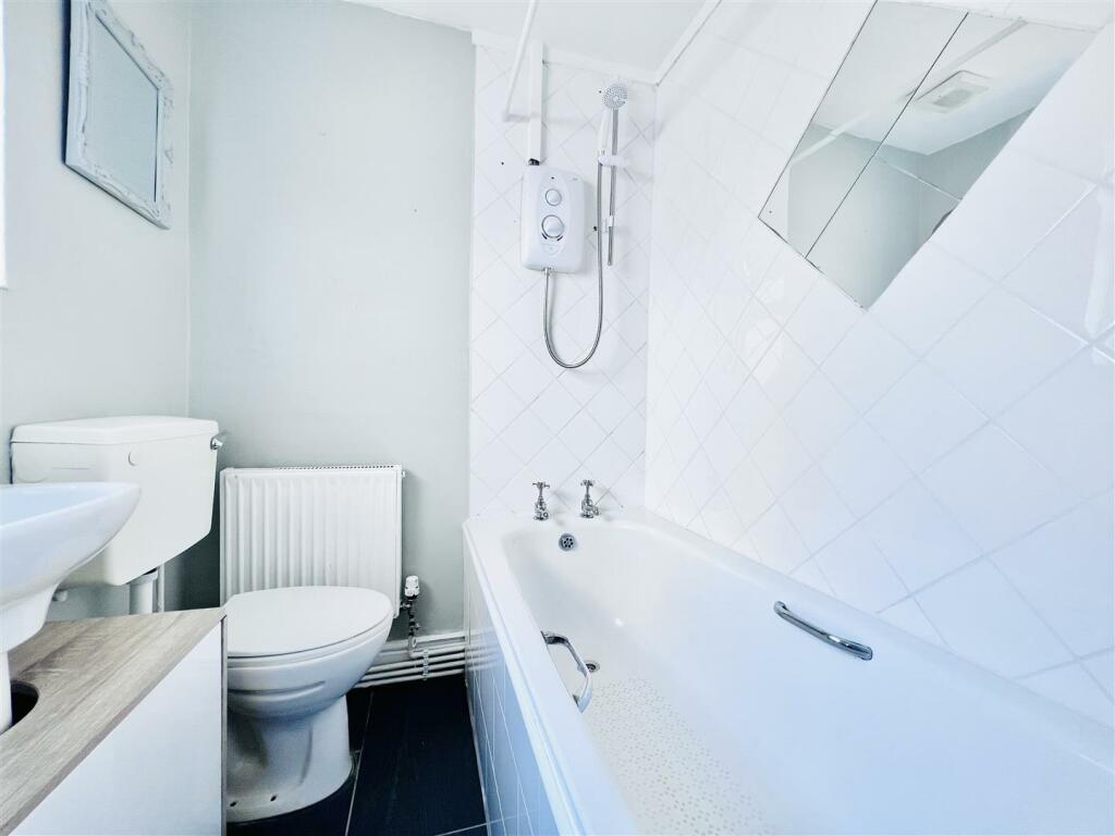 Ground Floor Bathroom