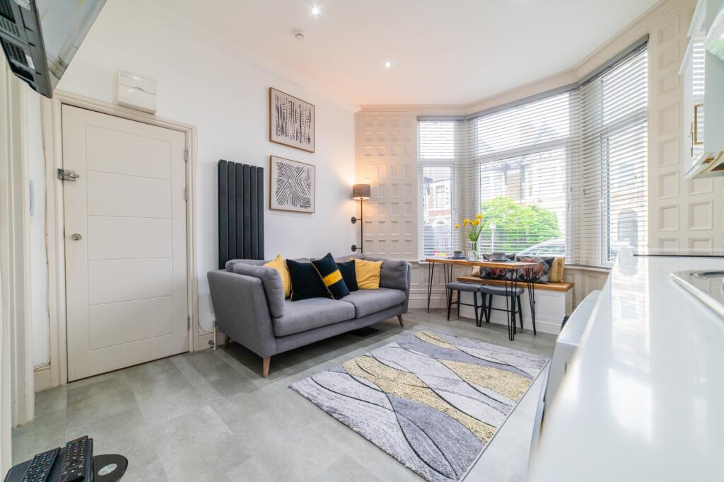 Award-winning Media team on EVERY Listing_6