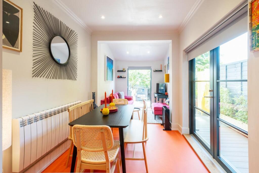 73 Queens Road-14.JPG