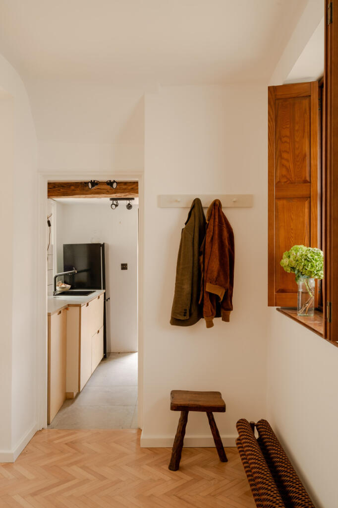 221957 - Morton Road, London, N1 - high res - N...