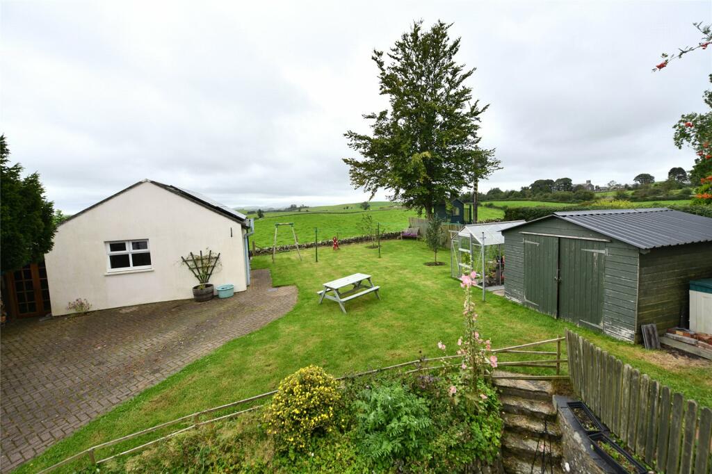 Garden and Annexe
