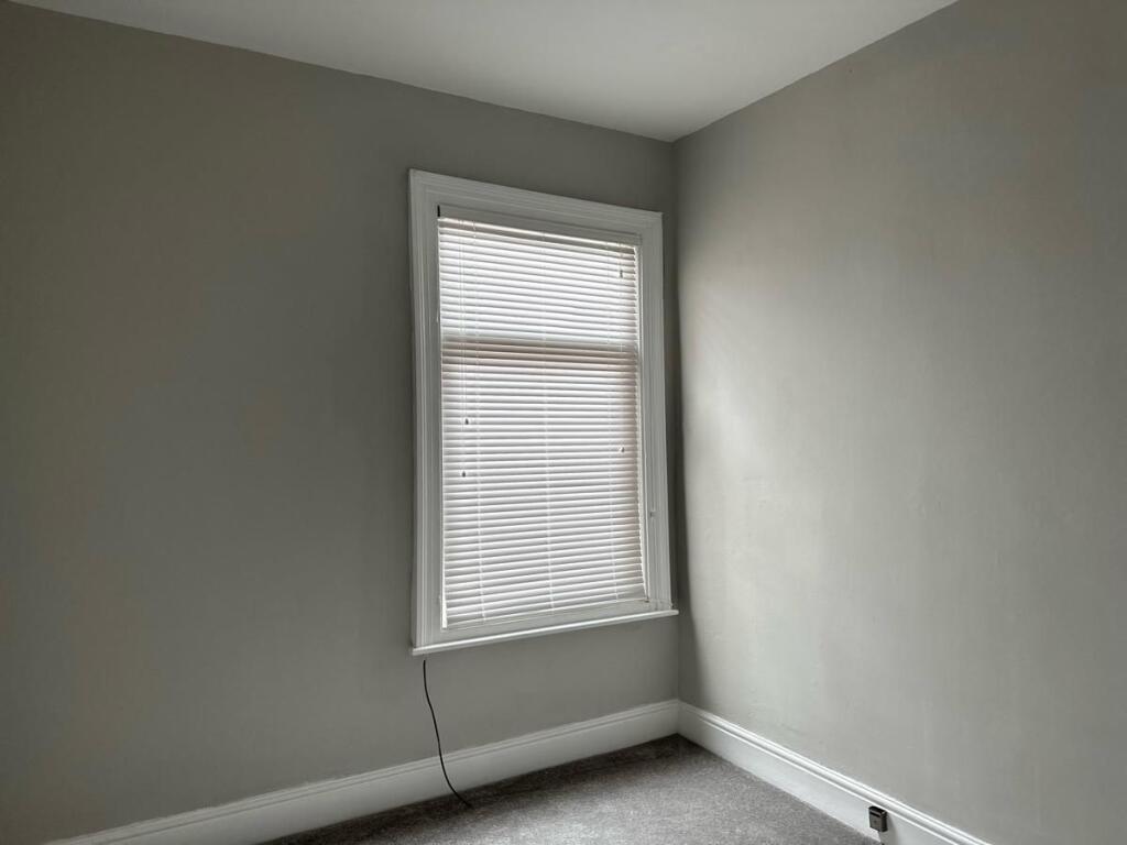 Photograph 7
