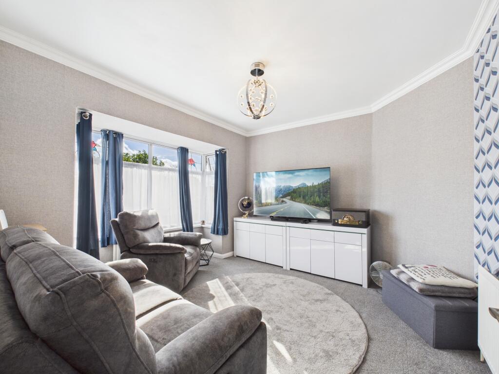 Bedroom (currently used as a living room)