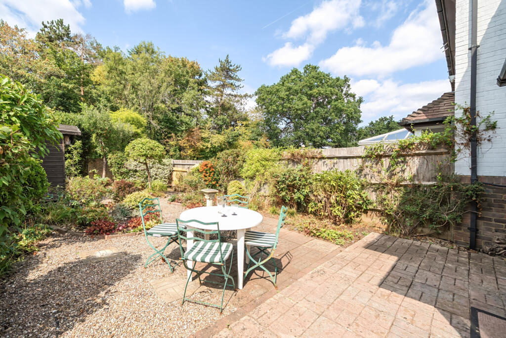 1343988-4-68a863b...