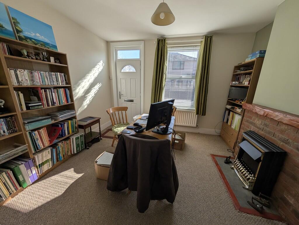 PXL_20250318_1009...