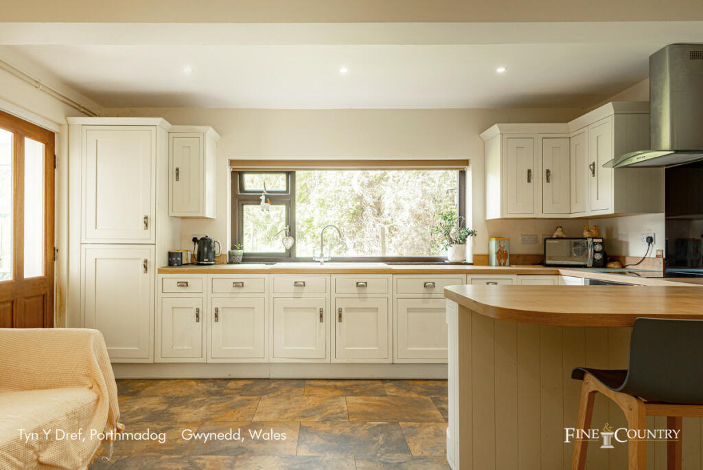 Kitchen Breakfast Room