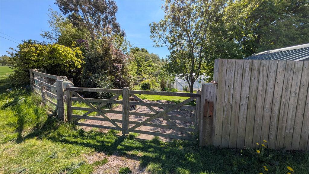 Garden Access