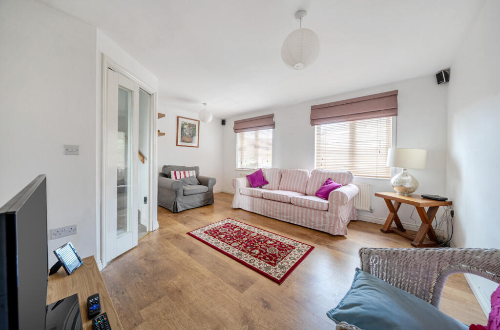 1350130-7-68babea...