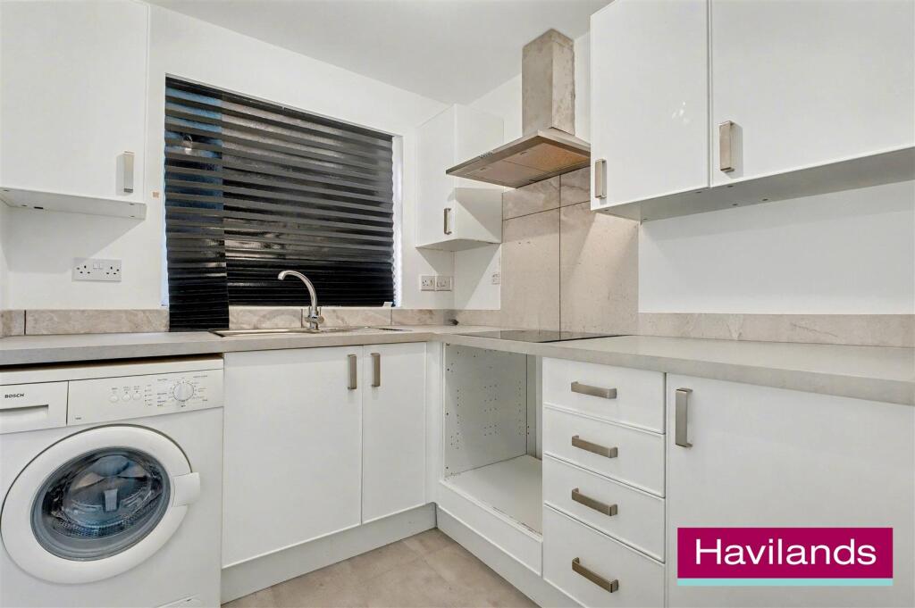 Curthwaite Garden-14.jpg