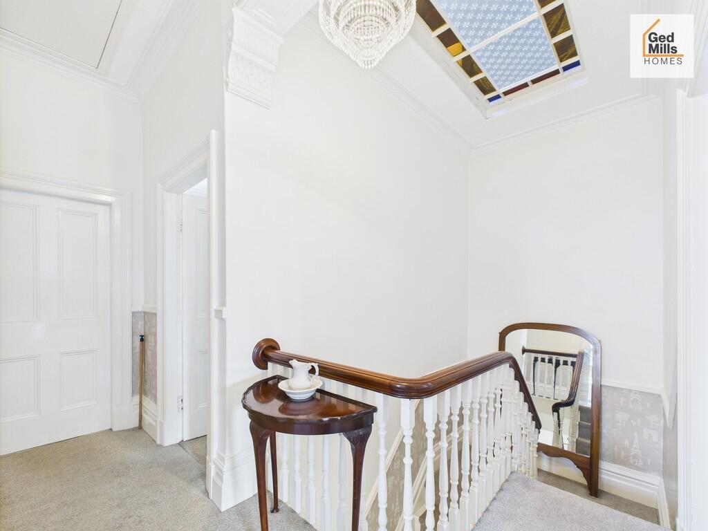 CAM04261G0-PR0064...