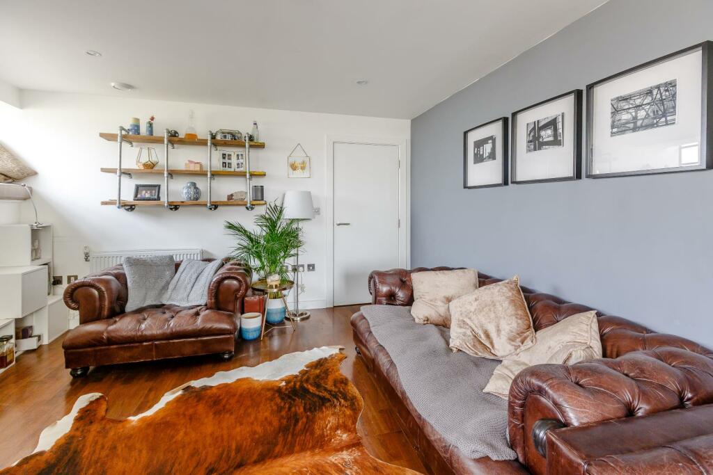 8381916-interior05-800.jpg