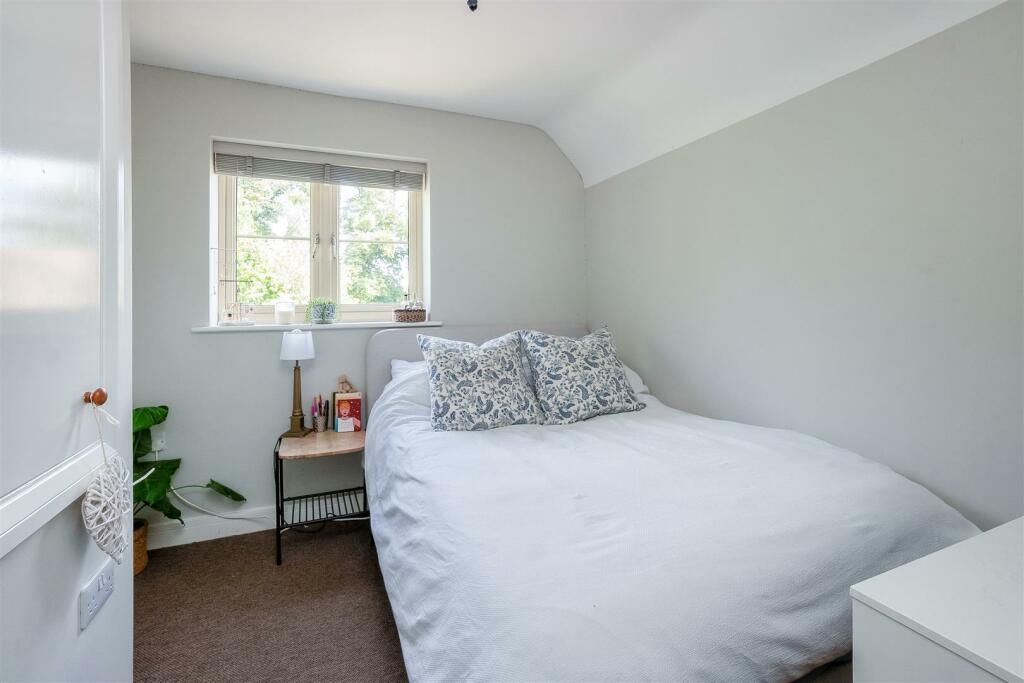 1 Graces Court-19.jpg