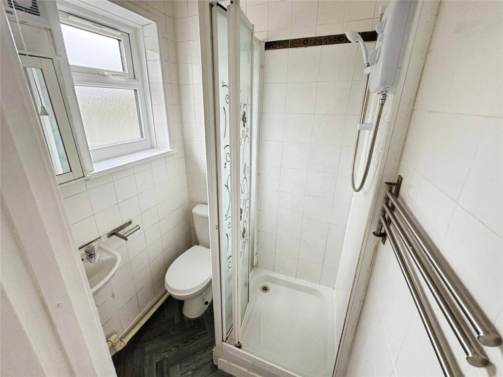 Ensuite Shower Room
