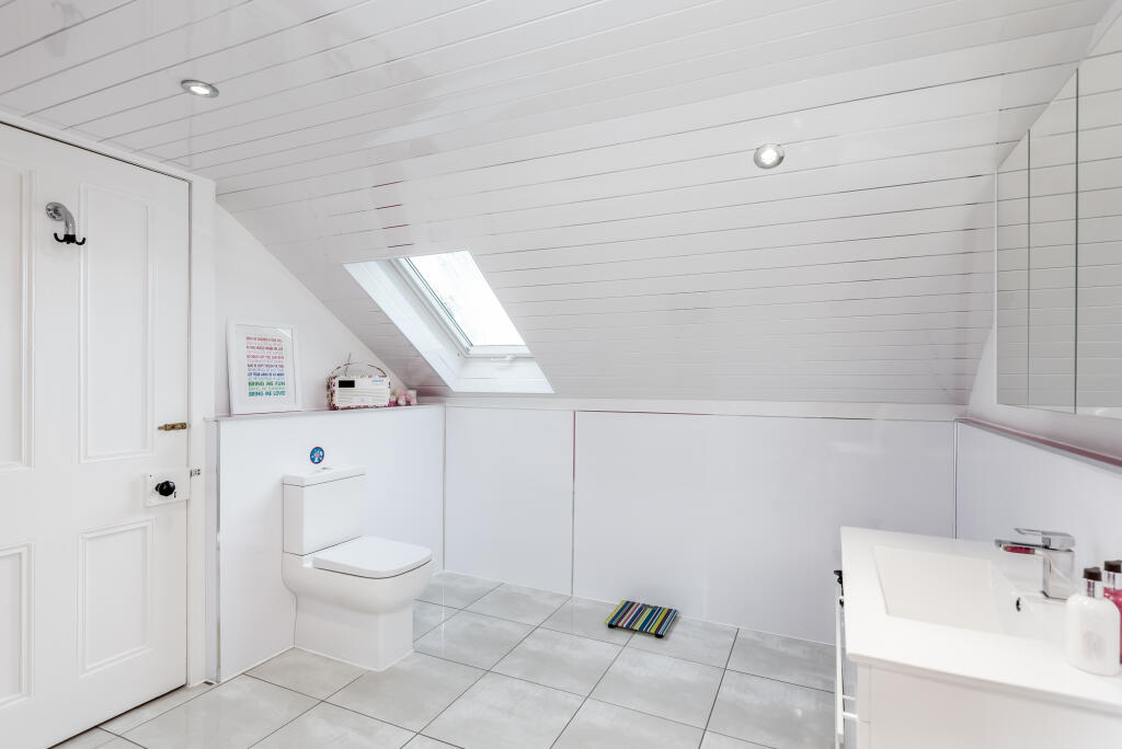 Ensuite Shower Room