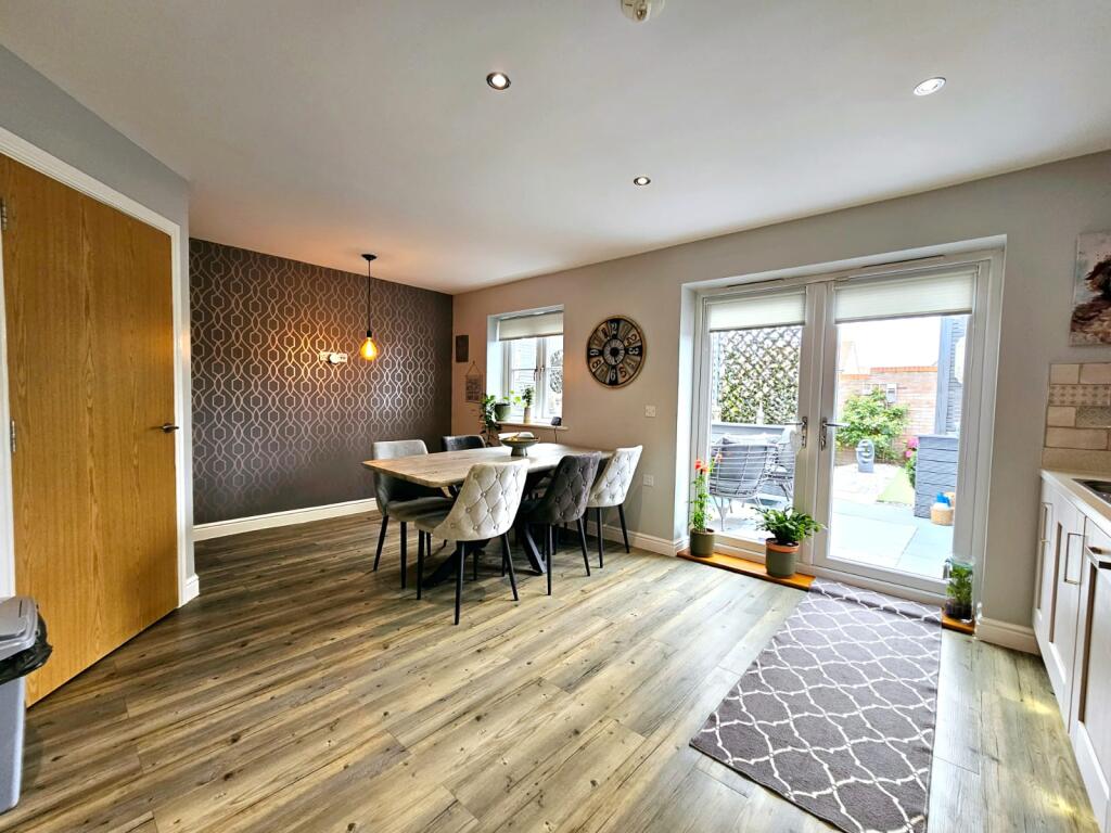 1d1de7cb-c33f-4a63-8835-56ae64cfb43d