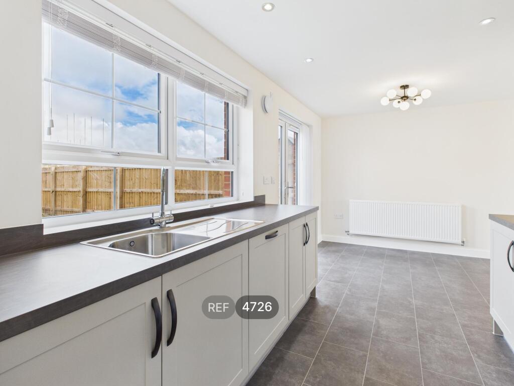 Kitchen / Living area