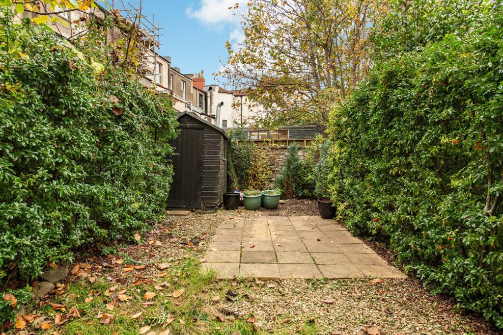 Garden_1.jpg