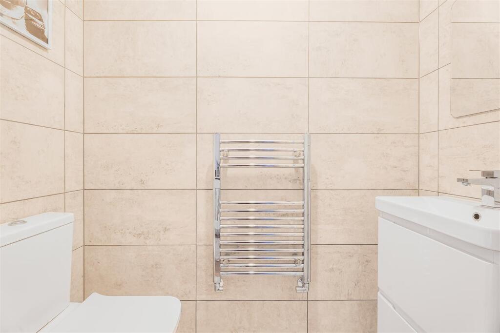 16_68363.jpg