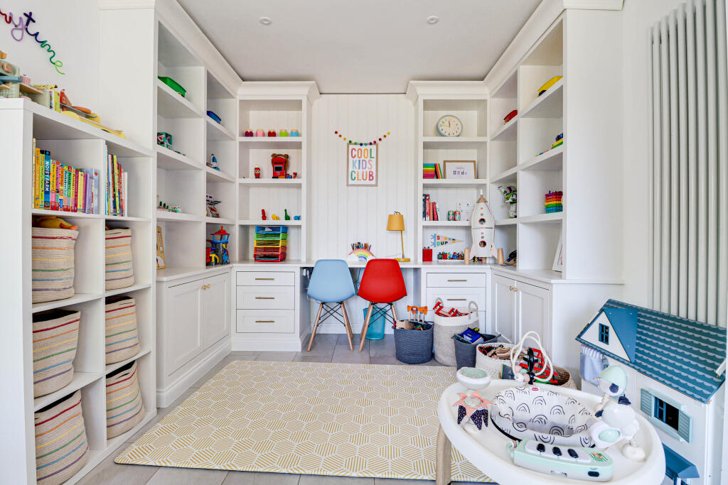 Family  Room 2
