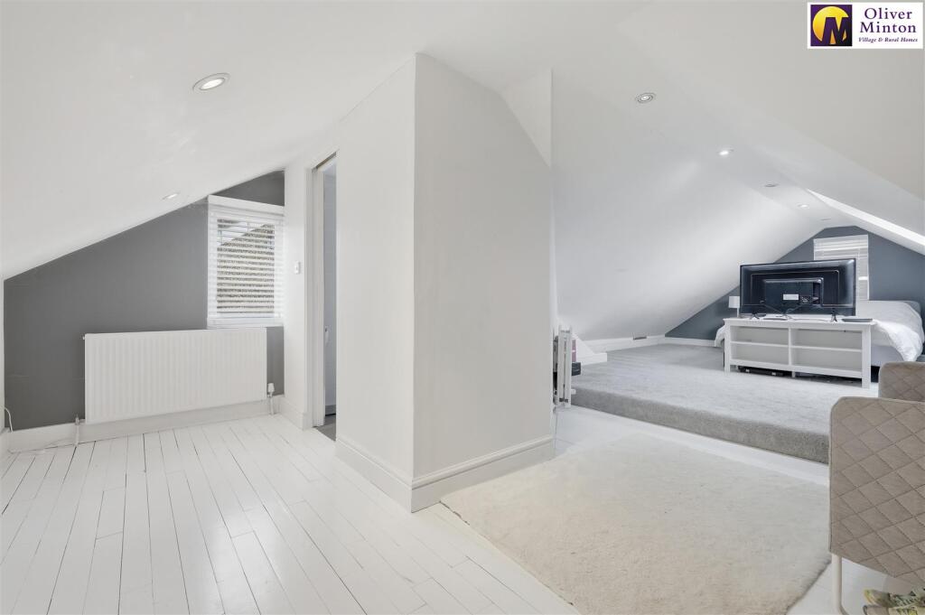 Bedroom Two / Guest Suite