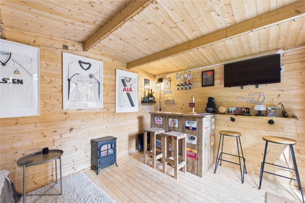 Outbuilding