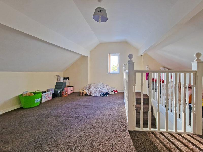 LOFT BEDROOM