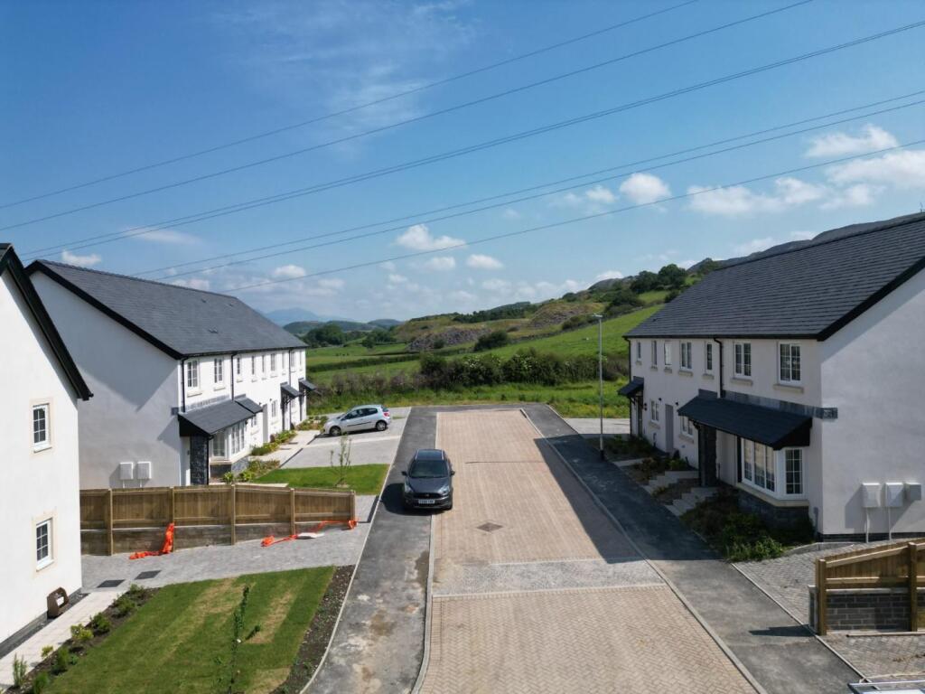 thumbnail_Photo 26-06-2024, 10 52 28.jpg