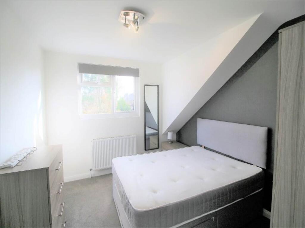 Room 4
