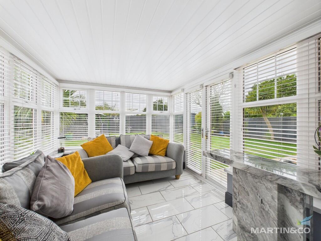 CAM03111G0-PR0365...