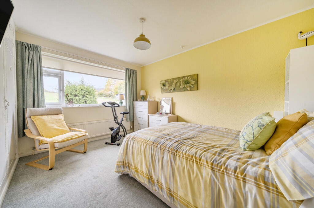 1375198-17-690393...