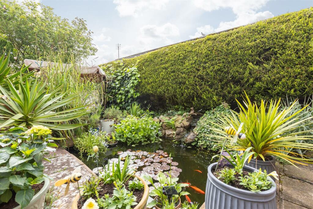 Pasture Lodge External-10.jpg